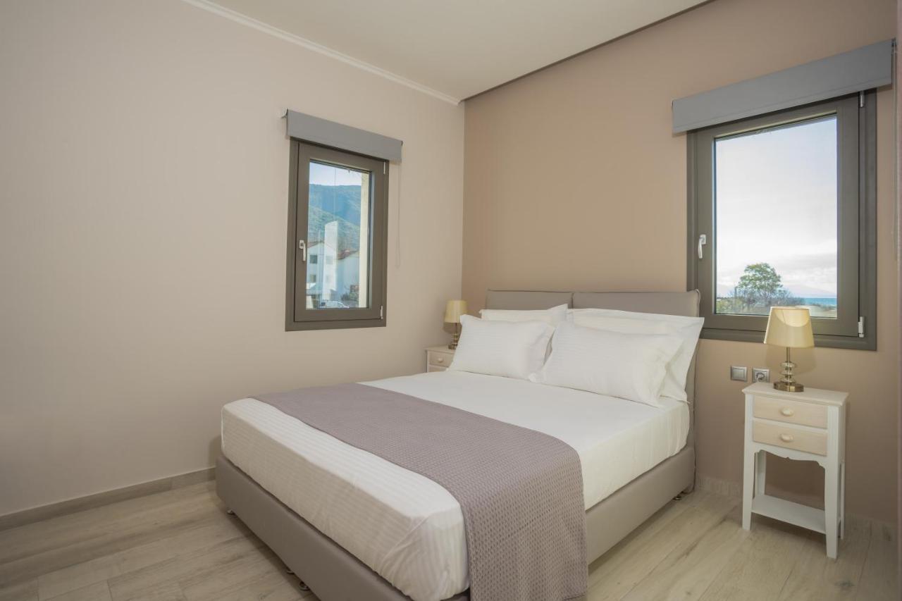 Apollonian Luxury Apartments Васілікі Екстер'єр фото